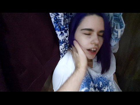 ❤️ Знайшов мою сестру в шафі і допоміг їй закінчити ❤ Якісний секс у нас ️❤